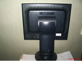 Монитор легендарной фирмы NEC  MultiSync LCD1970NXp