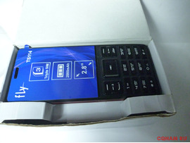 Fly TS-114на 3- Sim новый