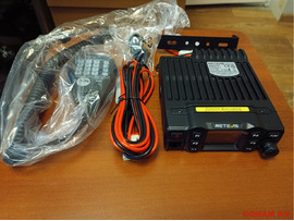 новая двухдиапазонная УКВ рация 136-174 мГц UHF: 400-490 мГц