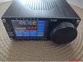 радиоприемники в ассортименте