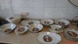 Столовый сервиз Мадонна KAHLA - GDR ( Германия )