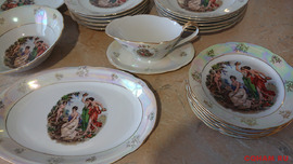 Столовый сервиз Мадонна KAHLA - GDR ( Германия )