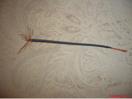 Биметаллический  канатик  в  изоляции  .