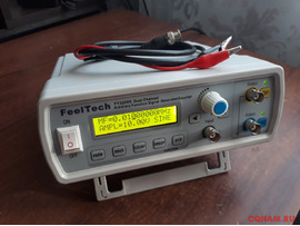 Генератор сигналов FeelTech FY3200S-24M