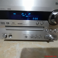 Музыкальный центр Onkyo DR-815 .
